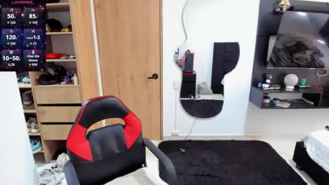 jhonaldsw online show from October 2025 02:20:01 PM