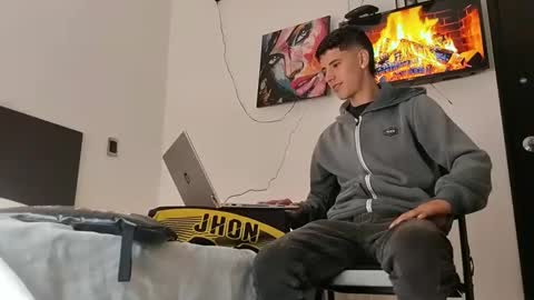 Snapshot of jhongrey2 chatting on February 2025 04:00:02 PM jhon online show from February 2025 04:00:02 PM