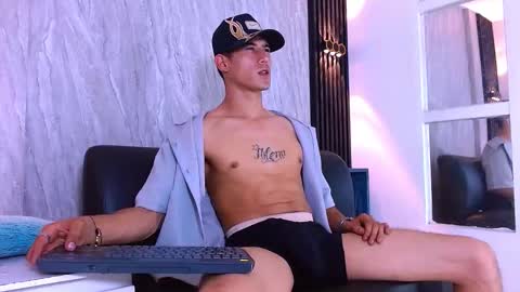 Jhon online show from December 2025 07:32:01 PM