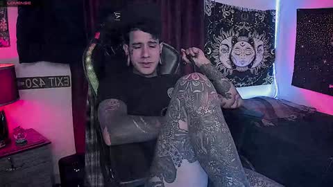 jhonny_ackerman online show from December 2024 01:03:01 AM