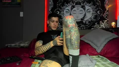 jhonny_ackerman online show from April 2026 01:08:01 AM