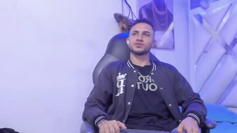 jhonny online show from December 2024 01:59:01 AM