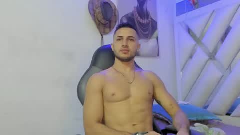 jhonny online show from December 2024 04:01:02 AM