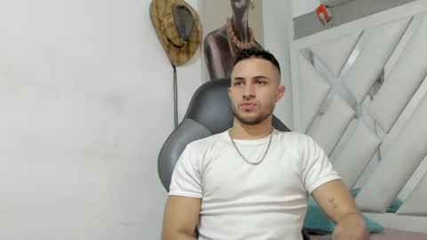 jhonny online show from December 2024 07:22:01 PM