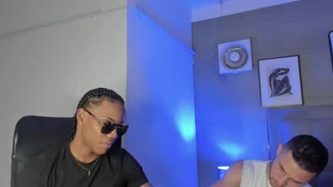 jhonny online show from December 2024 12:30:02 AM