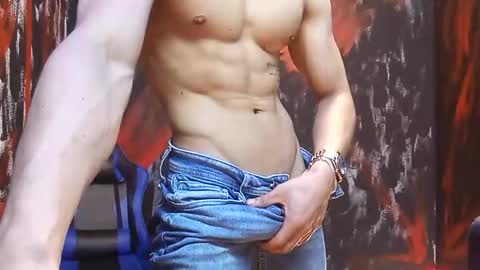 jhonny_thes28 online show from May 2026 01:21:02 AM