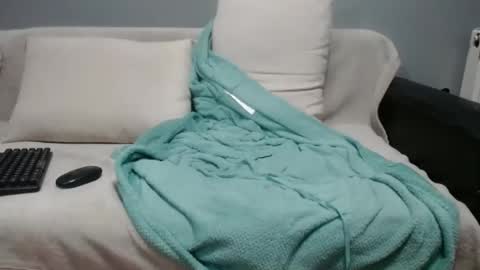 jhonnyboyx online show from January 2025 05:05:02 AM