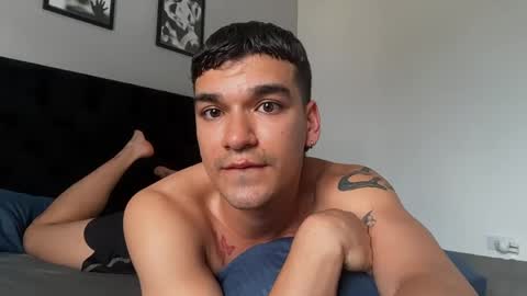 Jhonny  online show from April 2026 06:38:01 PM