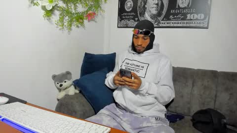 Snapshot of jhonson821 chatting on November 2025 07:52:01 AM jhonson821 online show from November 2025 07:52:01 AM