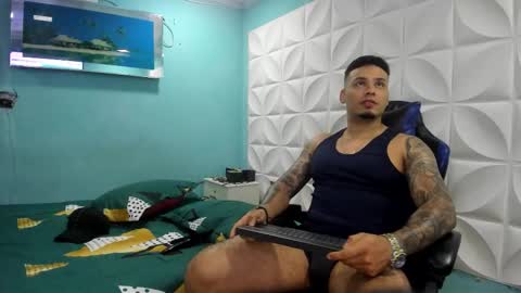 Snapshot of jhonsontatto chatting on September 2025 07:02:02 PM jhonsontatto online show from September 2025 07:02:02 PM