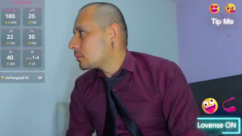 Snapshot of jhonyalzate chatting on December 2024 06:10:01 AM Jhony Alzate online show from December 2024 06:10:01 AM