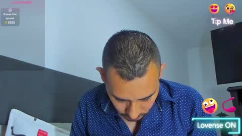 Snapshot of jhonyalzate chatting on February 2025 01:24:02 AM Jhony Alzate online show from February 2025 01:24:02 AM