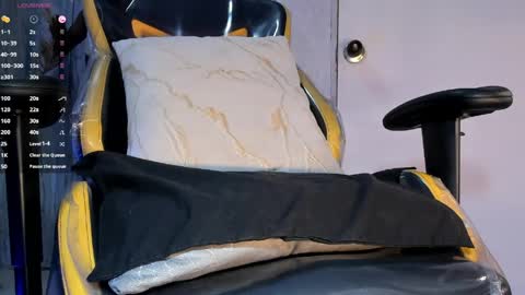 jhonymiller online show from May 2026 08:31:01 AM