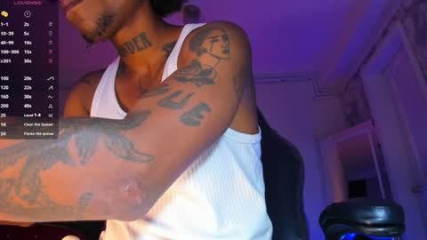 jhonymiller online show from June 2026 09:19:01 PM