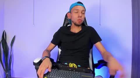 Jhors online show from October 2025 11:37:02 PM