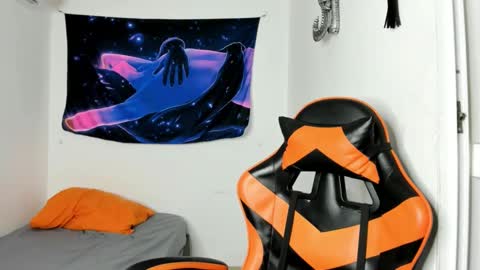 Snapshot of jhosep_hamilton chatting on October 2025 06:40:01 PM jhosep_hamilton online show from October 2025 06:40:01 PM