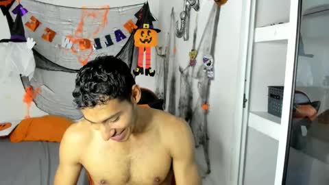 Snapshot of jhosep_hamilton chatting on October 2025 07:03:02 PM jhosep_hamilton online show from October 2025 07:03:02 PM