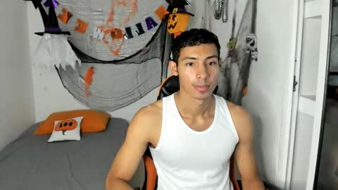 Snapshot of jhosep_hamilton chatting on October 2025 07:08:01 PM jhosep_hamilton online show from October 2025 07:08:01 PM