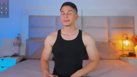 Snapshot of jhosua_hunt chatting on December 2025 03:56:01 AM Jhosua Hunt online show from December 2025 03:56:01 AM