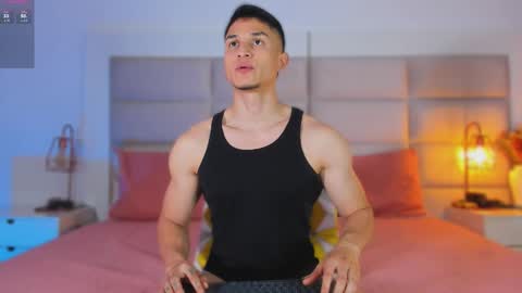 Snapshot of jhosua_hunt chatting on March 2026 02:51:02 AM Jhosua Hunt online show from March 2026 02:51:02 AM