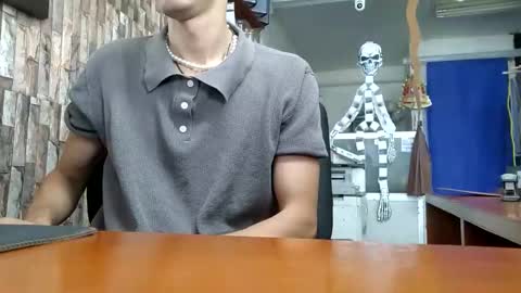 jhosuamoore2 online show from October 2025 02:01:02 PM