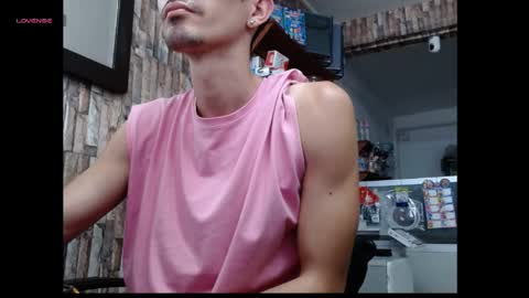 jhosuamoore2 online show from May 2026 01:39:01 PM