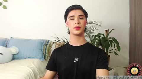 Jhuan Nhez online show from May 2026 06:35:02 PM