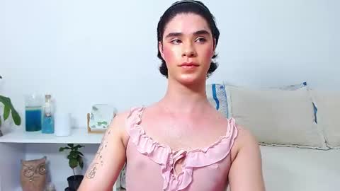 Jhuan Nhez online show from June 2026 01:19:01 AM