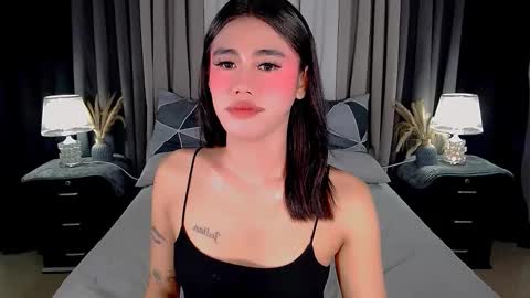 jhuliana_and_charles_room online show from September 2025 03:43:01 AM