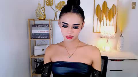 julie online show from December 2024 05:18:01 AM