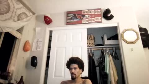 Snapshot of jiggyjwhite chatting on December 2025 08:45:01 AM jiggyjwhite online show from December 2025 08:45:01 AM