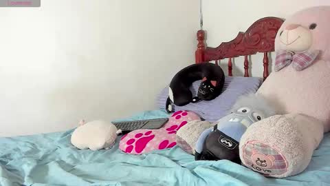 jilary__clinton online show from March 2026 08:19:01 AM