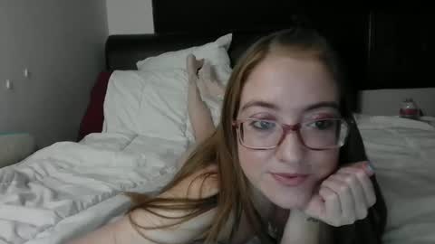 Snapshot of jilliangiselle chatting on February 2026 05:05:02 AM jilliangiselle online show from February 2026 05:05:02 AM