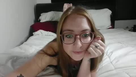 jilliangiselle online show from May 2026 04:30:02 AM