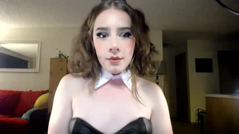 Snapshot of jillpillpdx chatting on April 2026 12:03:02 PM Jill Pill online show from April 2026 12:03:02 PM