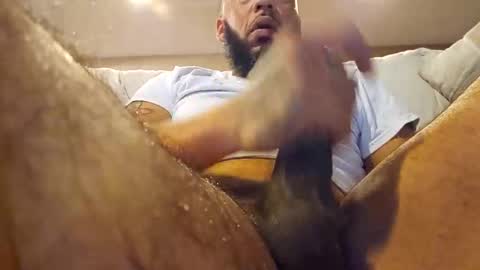 Snapshot of jillyjang202 chatting on November 2025 02:39:01 PM HoopersRelease online show from November 2025 02:39:01 PM