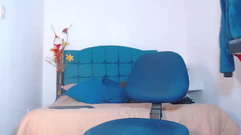 Snapshot of jim_whitte chatting on December 2024 02:56:02 AM Jim Whitte online show from December 2024 02:56:02 AM