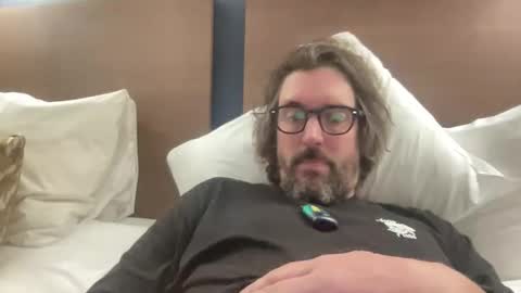 jimboo400 online show from October 2025 08:32:01 PM