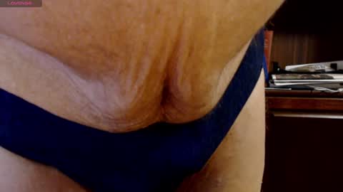 Snapshot of jimikb chatting on December 2024 02:30:02 PM Jim online show from December 2024 02:30:02 PM