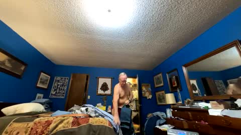 Snapshot of jimikb chatting on January 2025 04:33:01 AM Jim online show from January 2025 04:33:01 AM