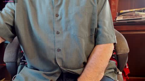 Snapshot of jimikb chatting on January 2025 05:01:01 PM Jim online show from January 2025 05:01:01 PM