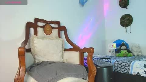 Snapshot of jimm66_ chatting on October 2025 01:48:02 PM Jimm Independent Model online show from October 2025 01:48:02 PM