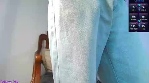 Jimm  Independent Model  online show from December 2025 01:41:02 PM