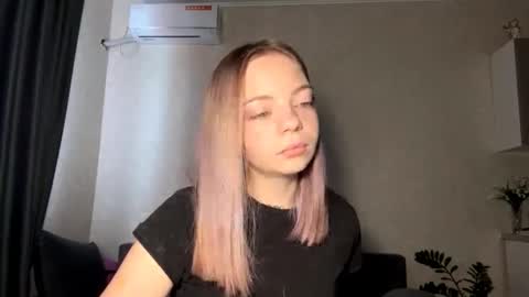 Snapshot of jimmiesobczynski chatting on November 2025 07:22:01 AM Steff online show from November 2025 07:22:01 AM