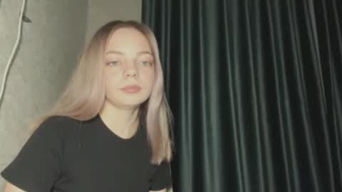 Snapshot of jimmiesobczynski chatting on November 2025 06:52:02 PM Steff online show from November 2025 06:52:02 PM