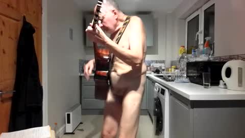 Snapshot of jimmybenido chatting on November 2025 06:08:01 PM Jim Redgewell online show from November 2025 06:08:01 PM