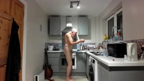 Snapshot of jimmybenido chatting on November 2025 06:07:01 PM Jim Redgewell online show from November 2025 06:07:01 PM