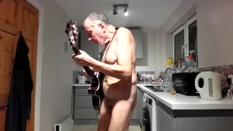 Snapshot of jimmybenido chatting on December 2025 05:44:02 PM Jim Redgewell online show from December 2025 05:44:02 PM