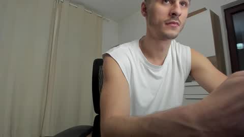 Snapshot of jimmys_style chatting on September 2025 07:07:02 PM AlphaJimmy online show from September 2025 07:07:02 PM