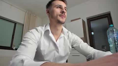 Snapshot of jimmys_style chatting on October 2025 04:31:02 PM AlphaJimmy online show from October 2025 04:31:02 PM